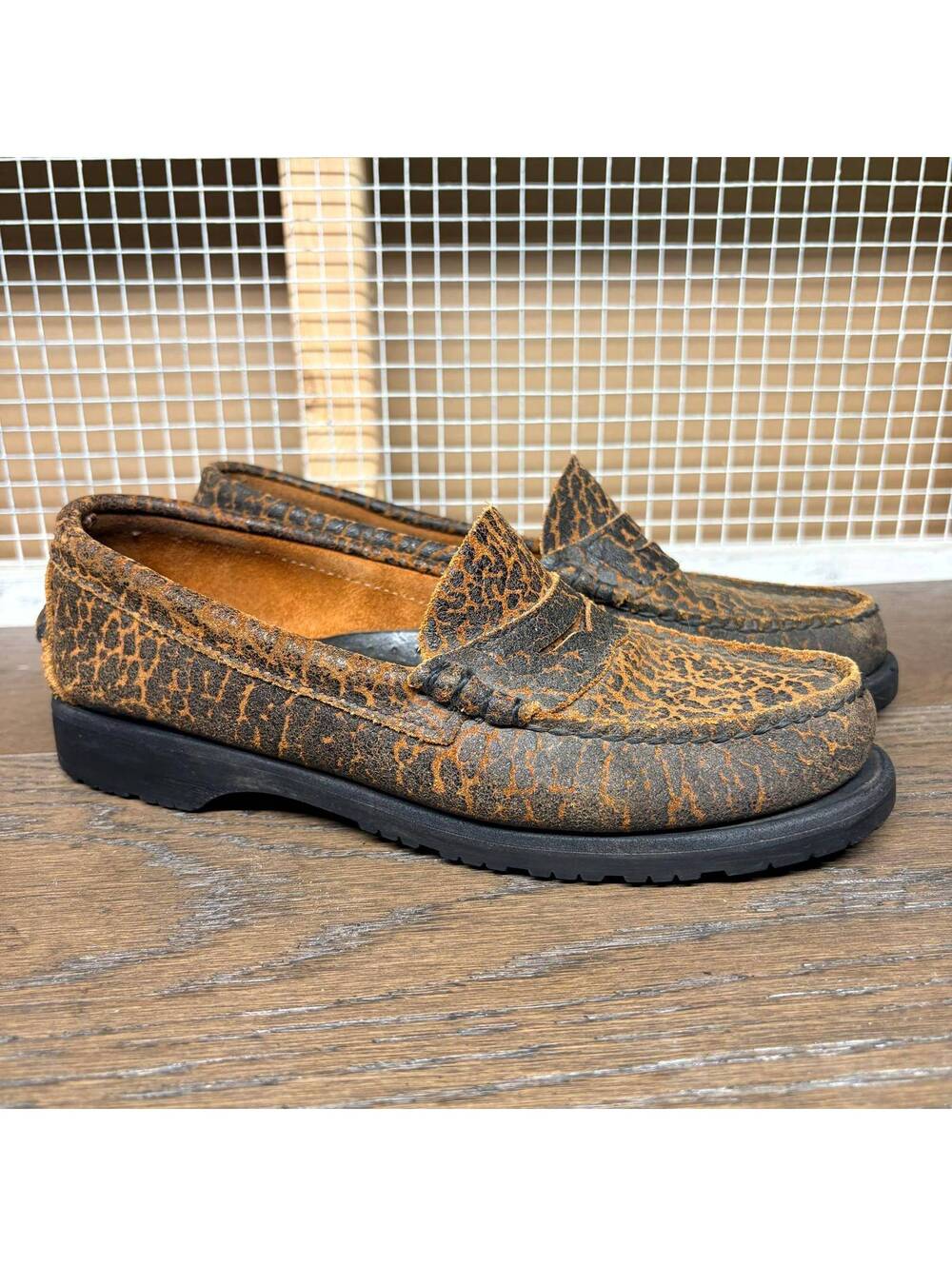 Sebago Women's Brown Textured Leather Loafers Size 7B